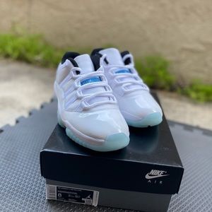 Jordan 11 Retro Low